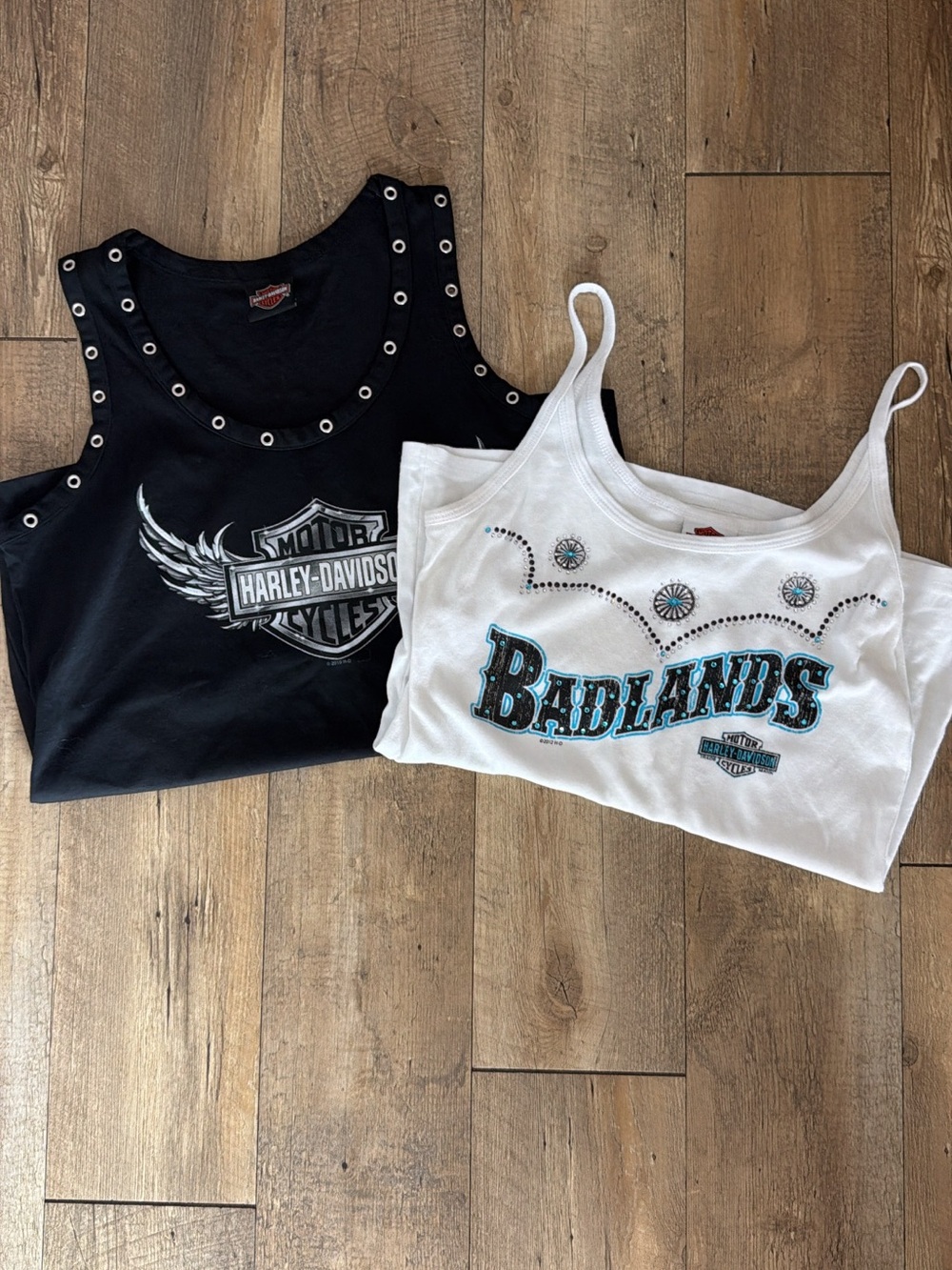 Harley-Davidson Women's Badlands Tank Tops - Size Large, Black & White